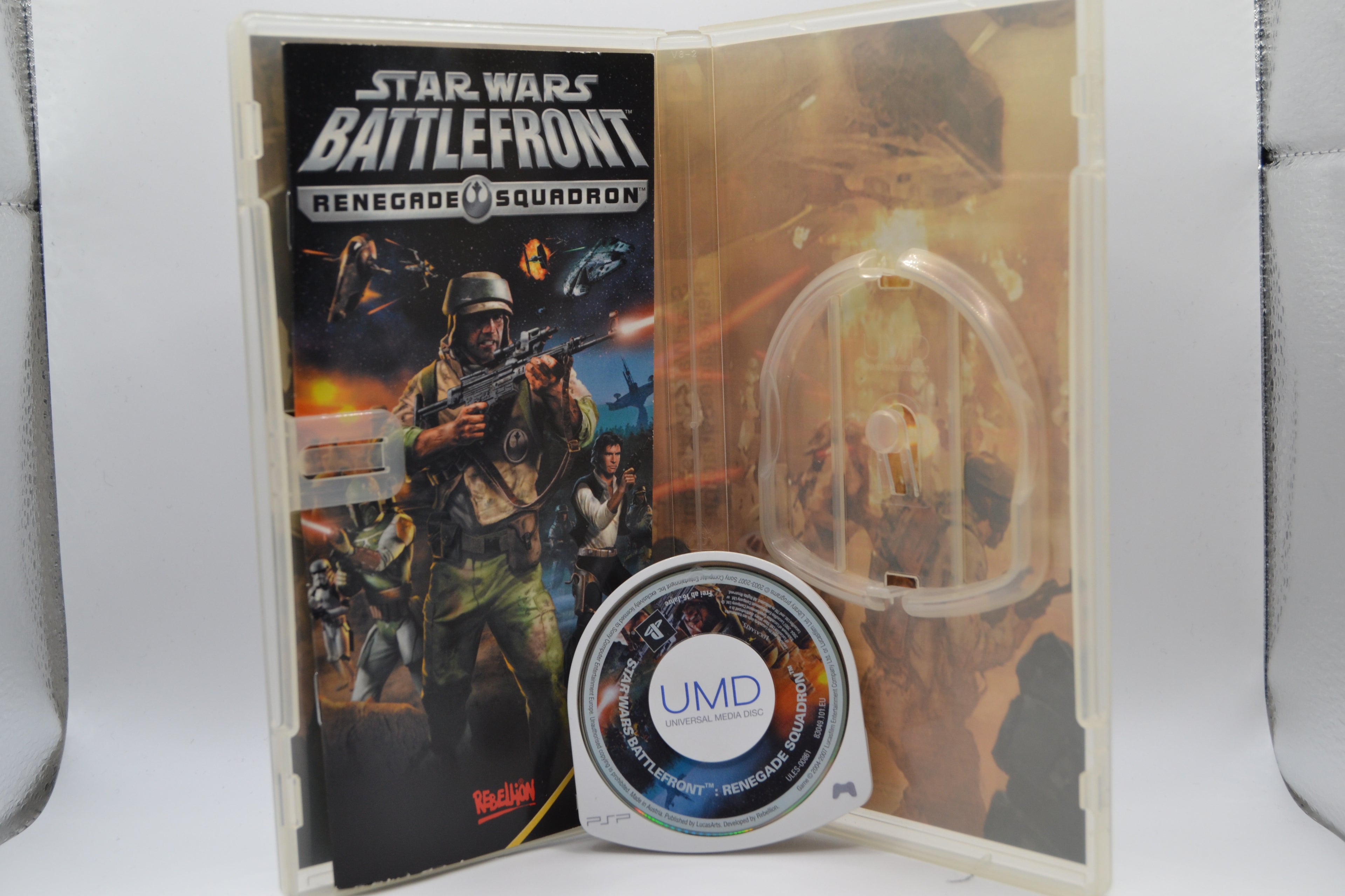 Star Wars Battlefront: Renegade Squadron PSP Completo - Estado coleccionista