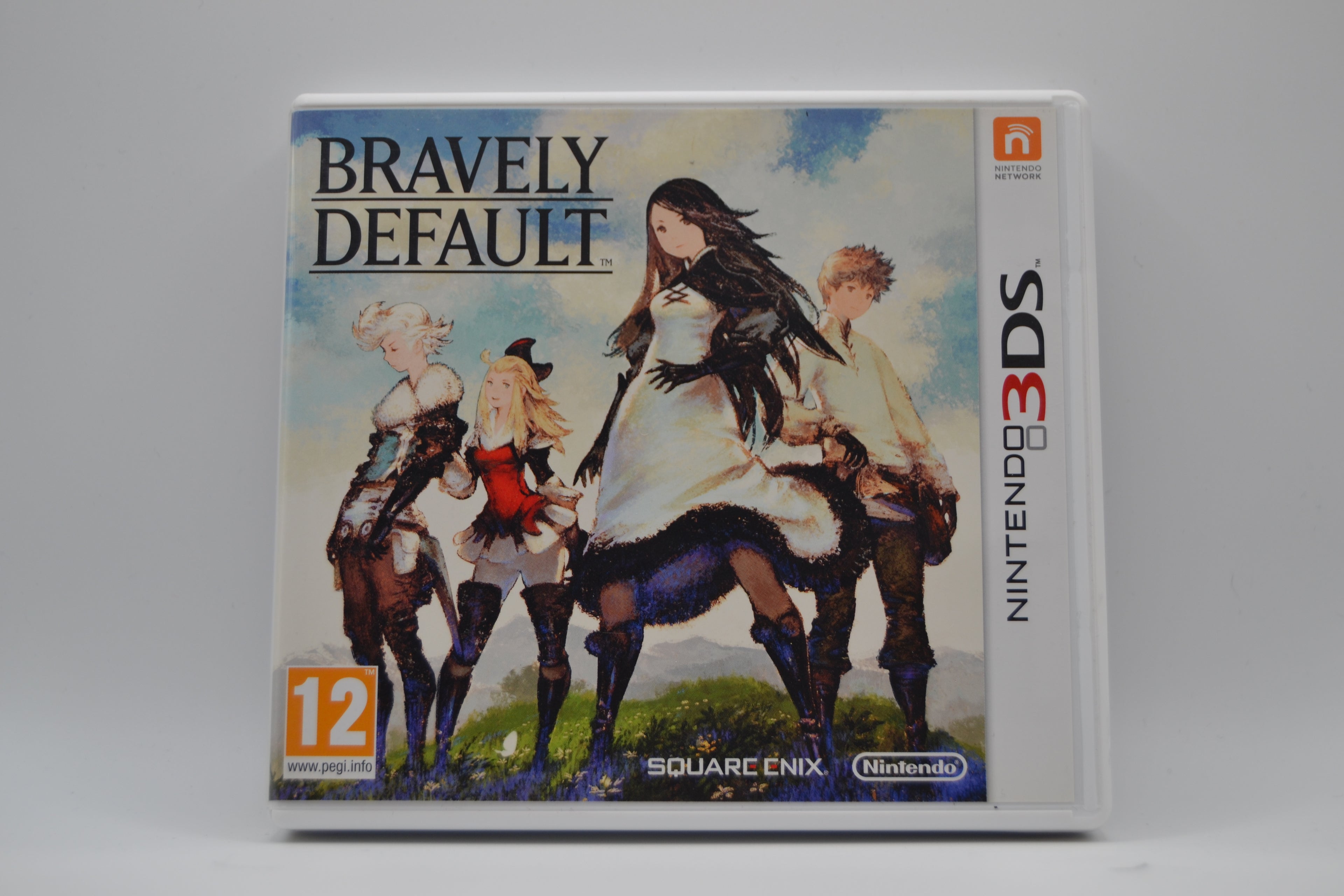 Bravely Default Nintendo 3DS completo PAL ESP - Estado coleccionista