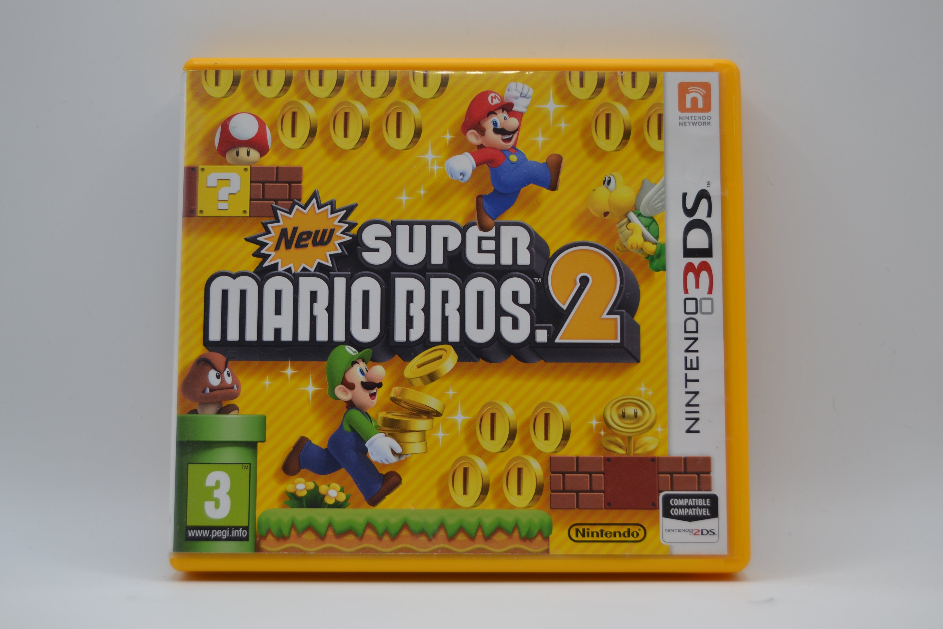 New Super Mario Bros 2 Nintendo 3DS juego + caja PAL ESP - Estado excelente