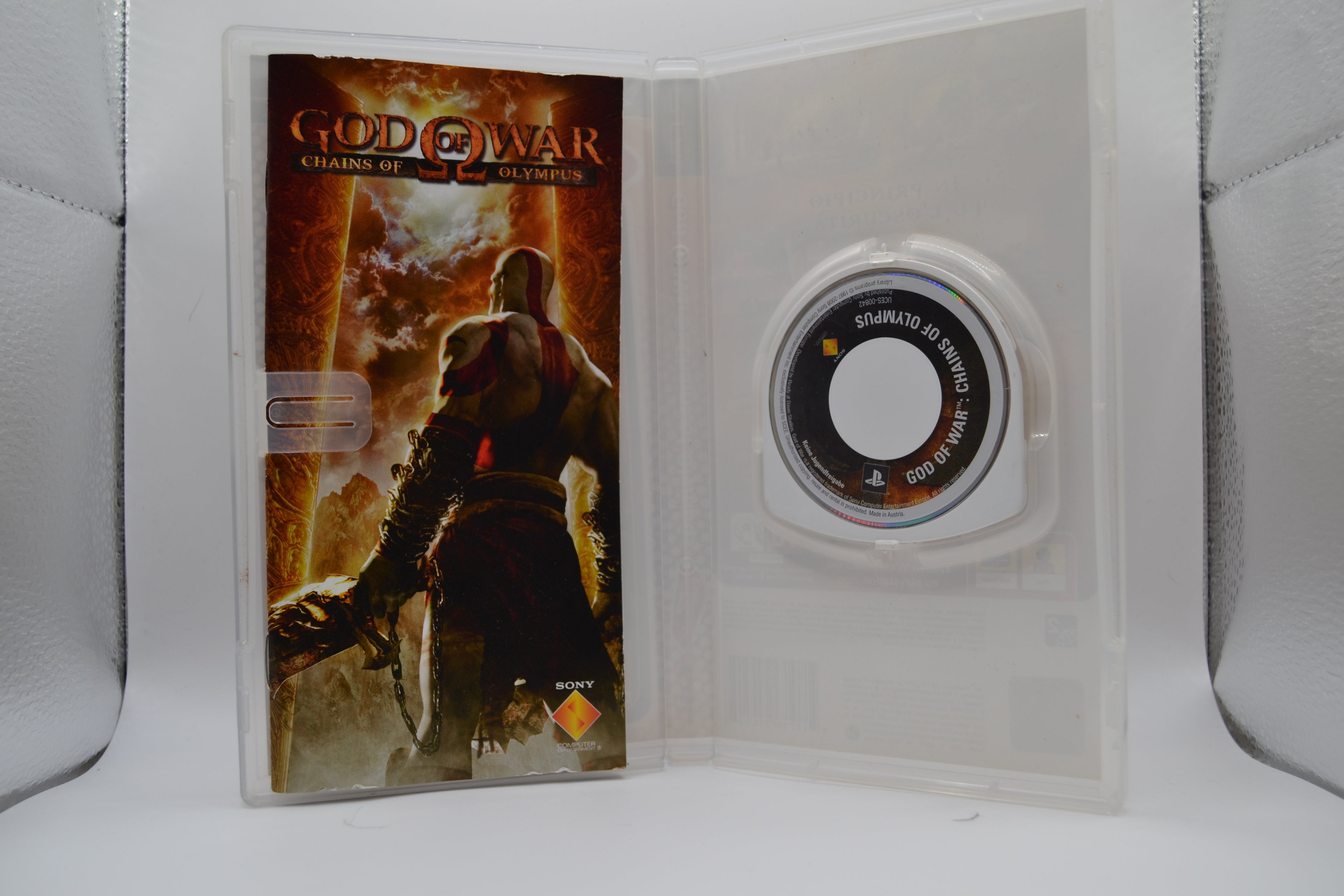 God of War Chains of Olympus Essentials PlayStation Portable completo PAL IT - Estado cuidado