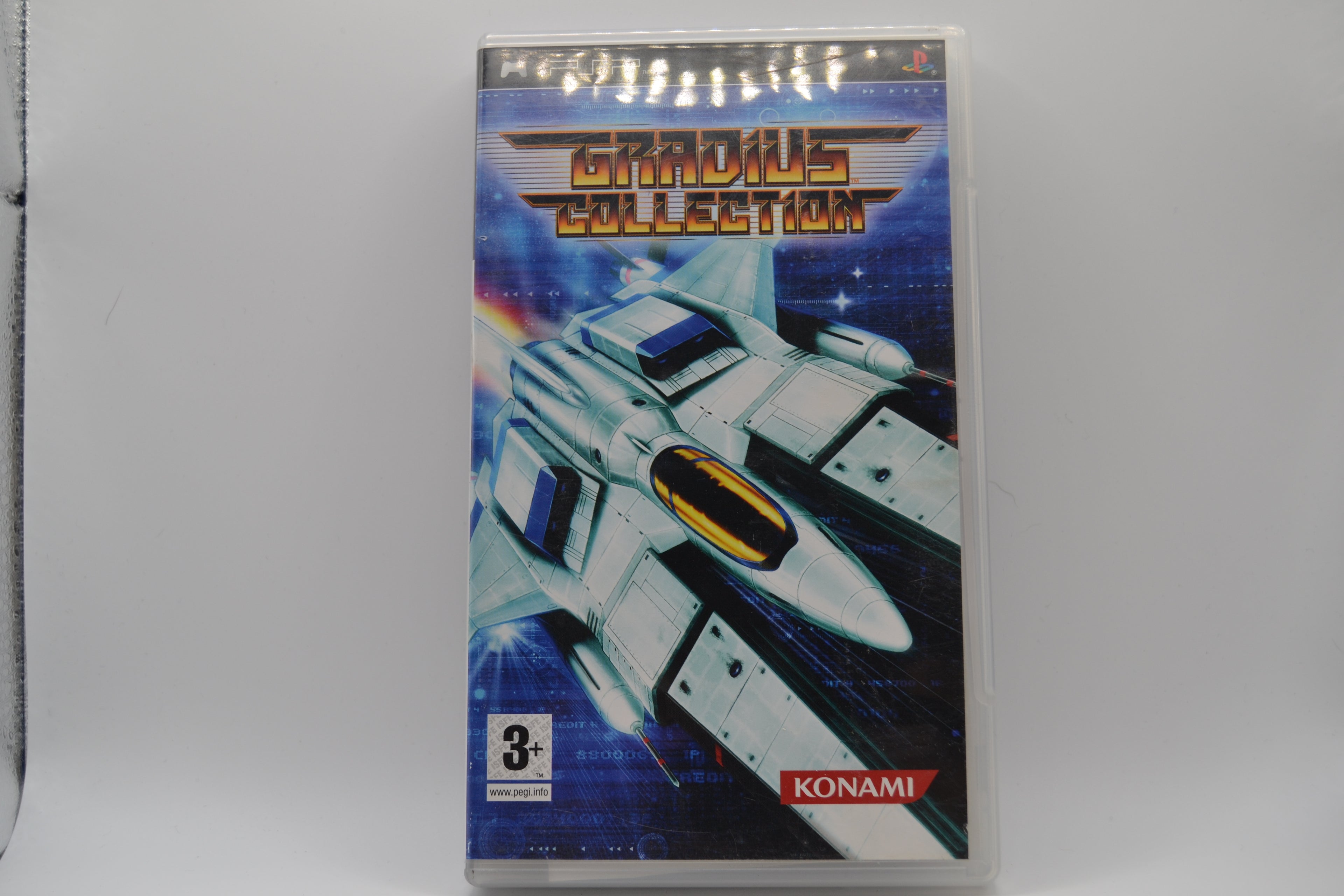 Gradius Collection PlayStation Portable completo PAL ESP - Estado excelente