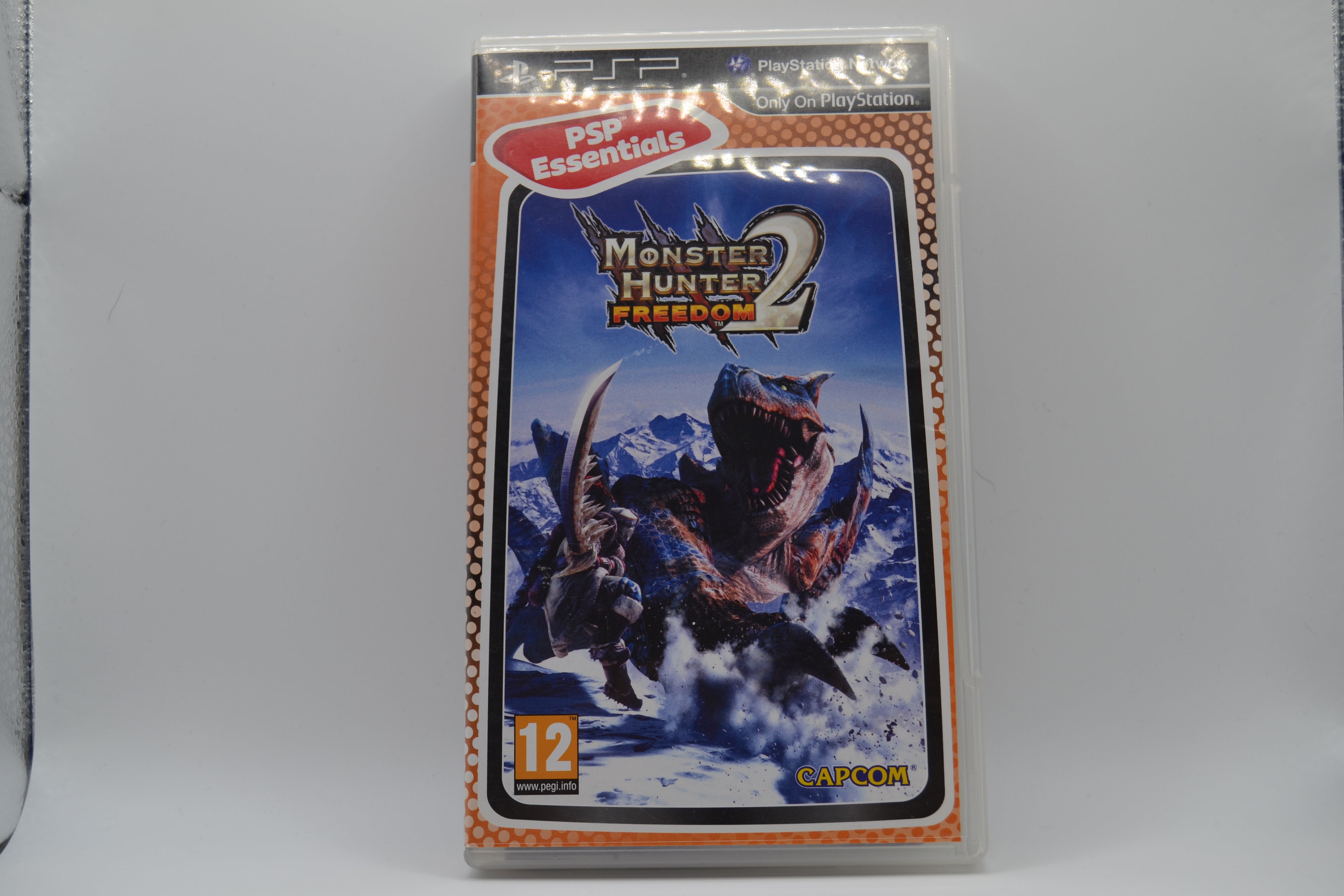 Monster Hunter Freedom 2 Essentials PlayStation Portable completo PAL ESP - Estado cuidado