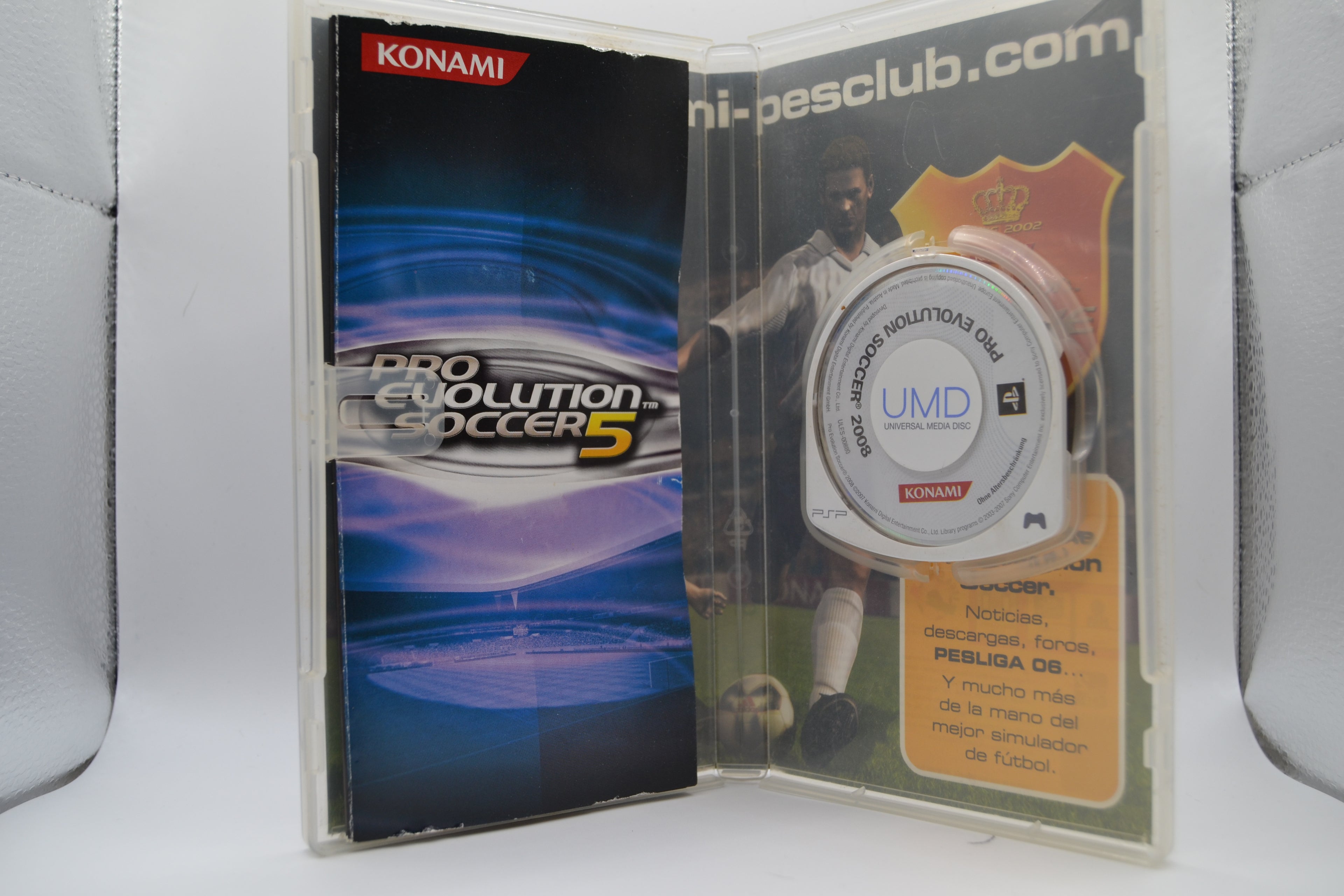 Pro Evolution Soccer 5 PlayStation Portable completo PAL ESP - Estado cuidado
