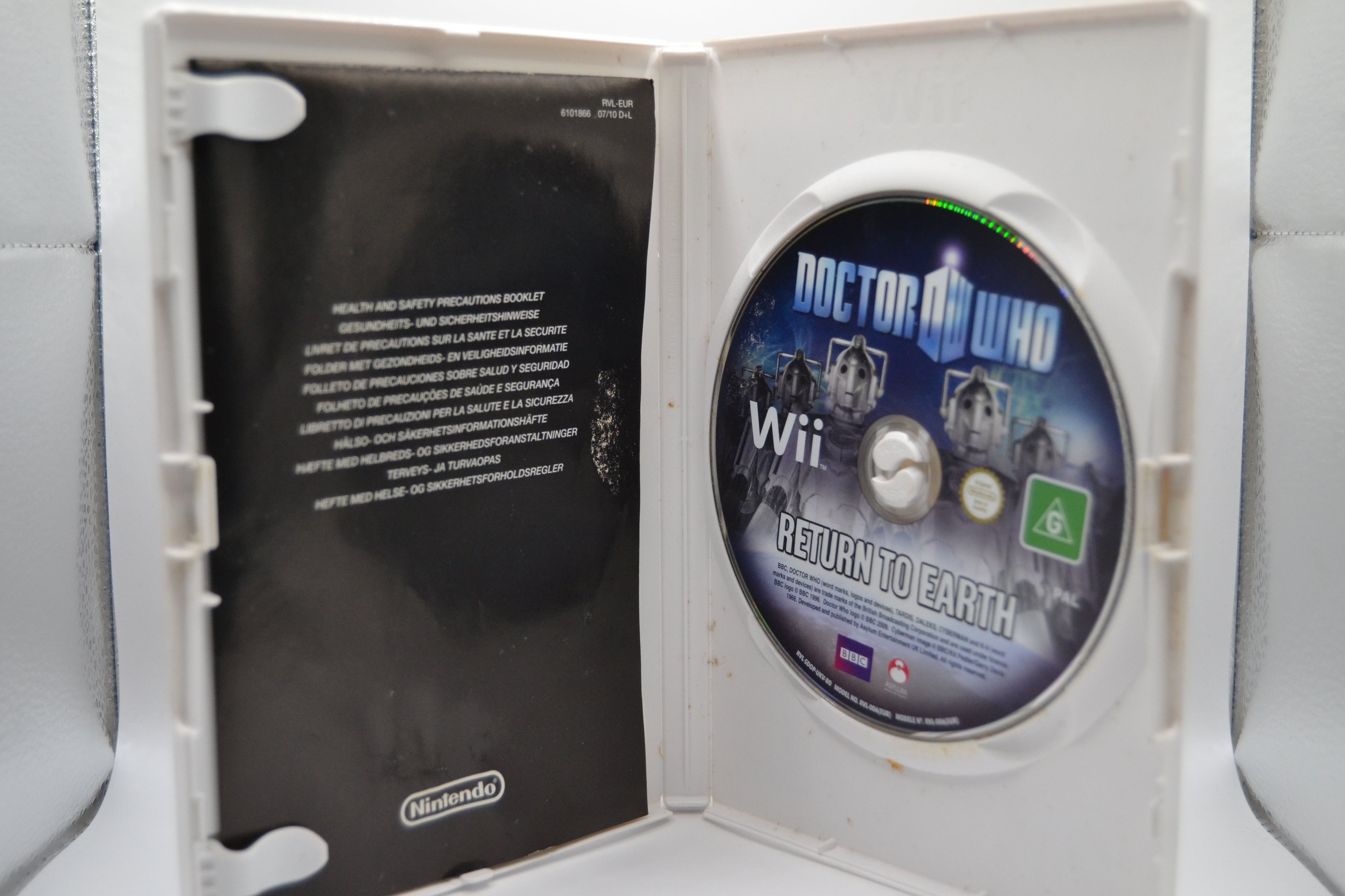 Doctor Who Return to earth  [Wii] Completo - Estado cuidado