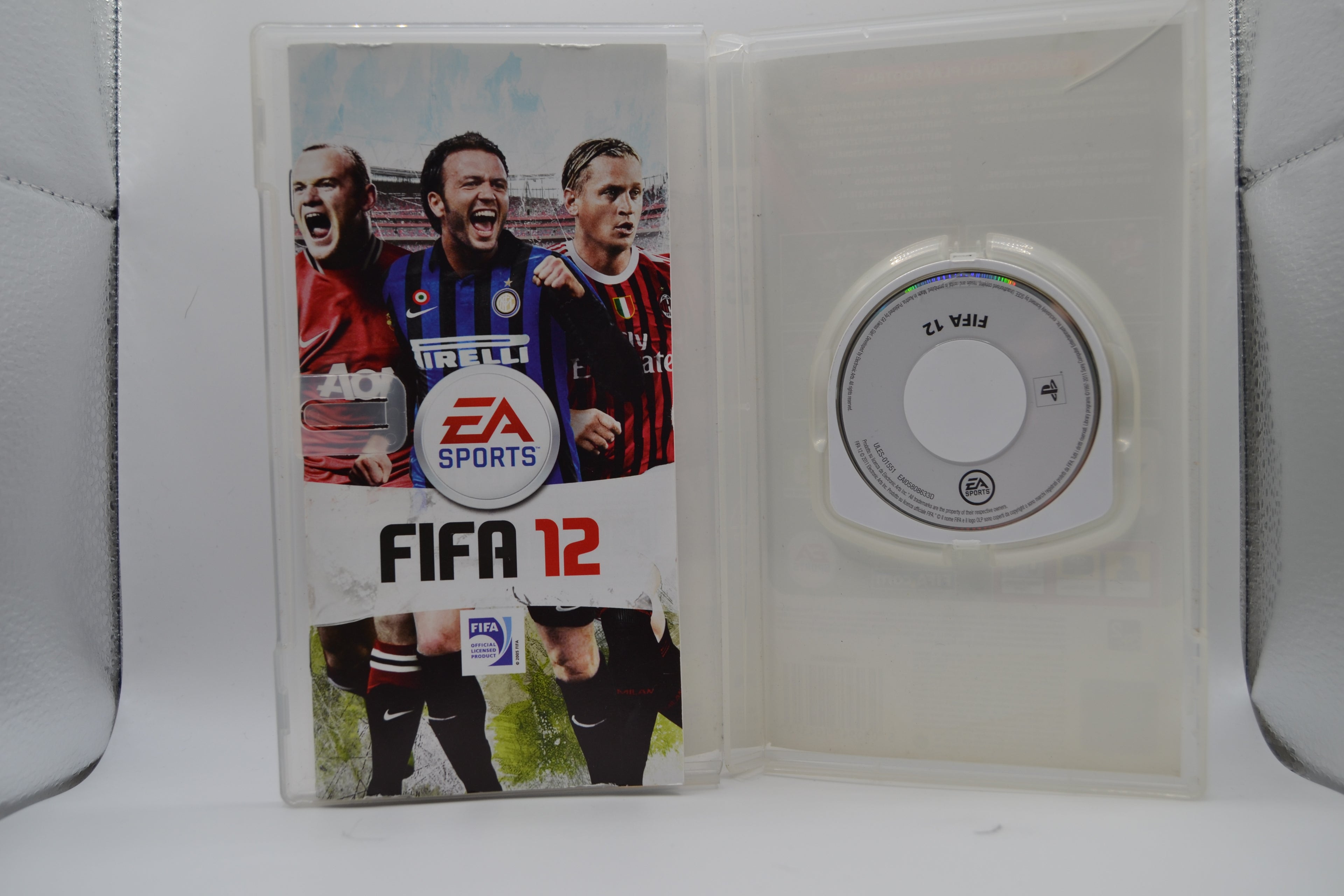 FIFA 12 PlayStation Portable completo PAL IT - Estado cuidado