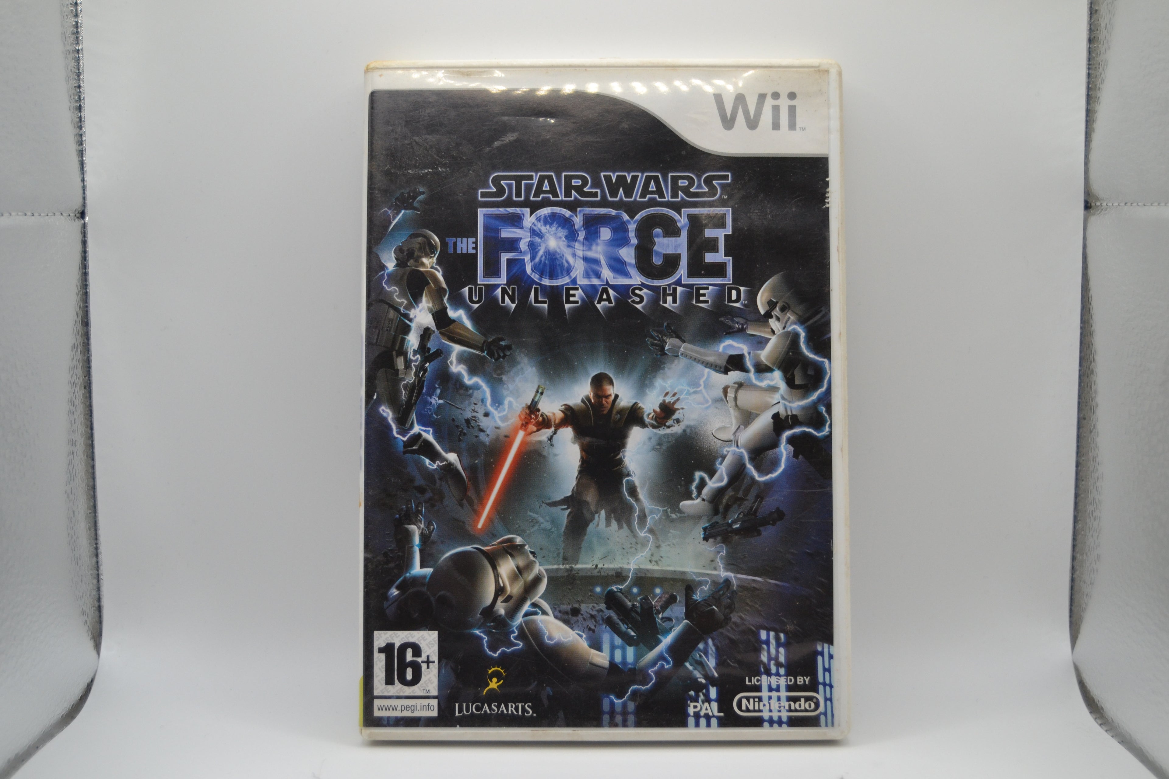 Star Wars The Force Unleashed [Wii] Juego+caja - Estado básico