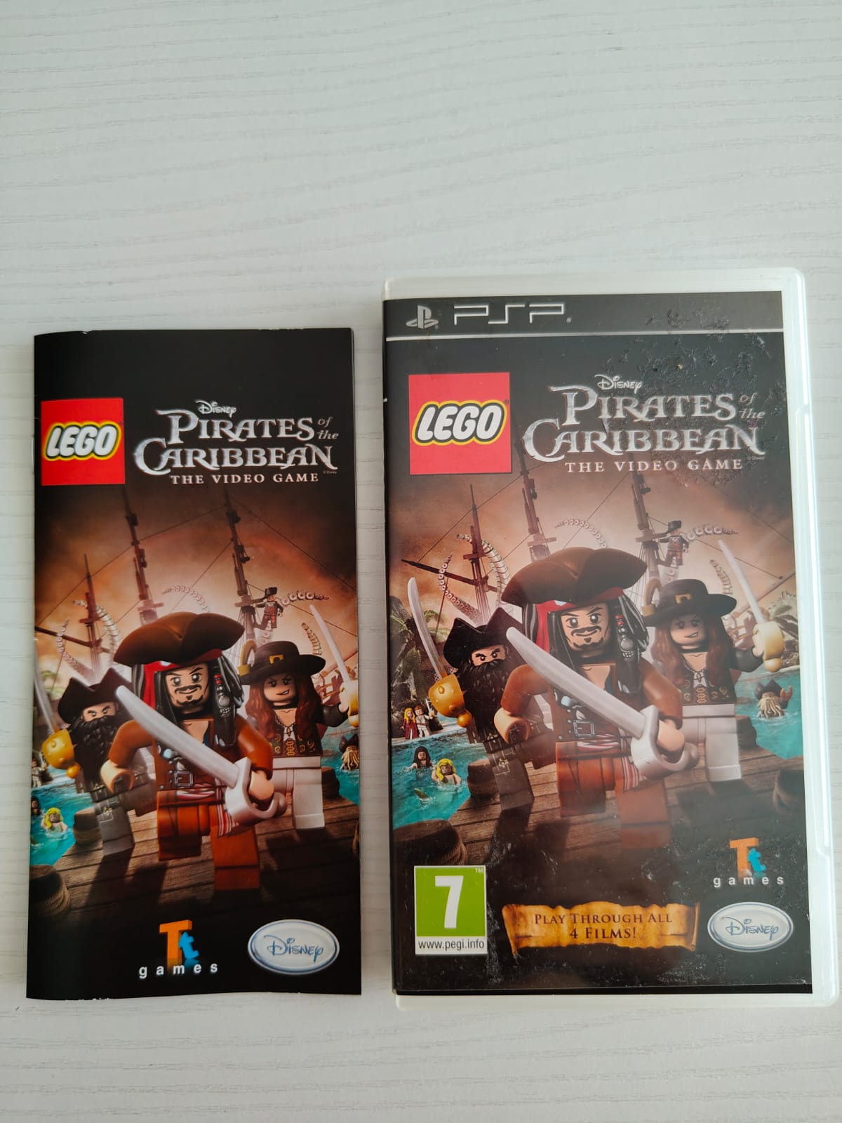 LEGO Piratas del Caribe: El Videojuego PlayStation Portable completo PAL UK - Estado cuidado