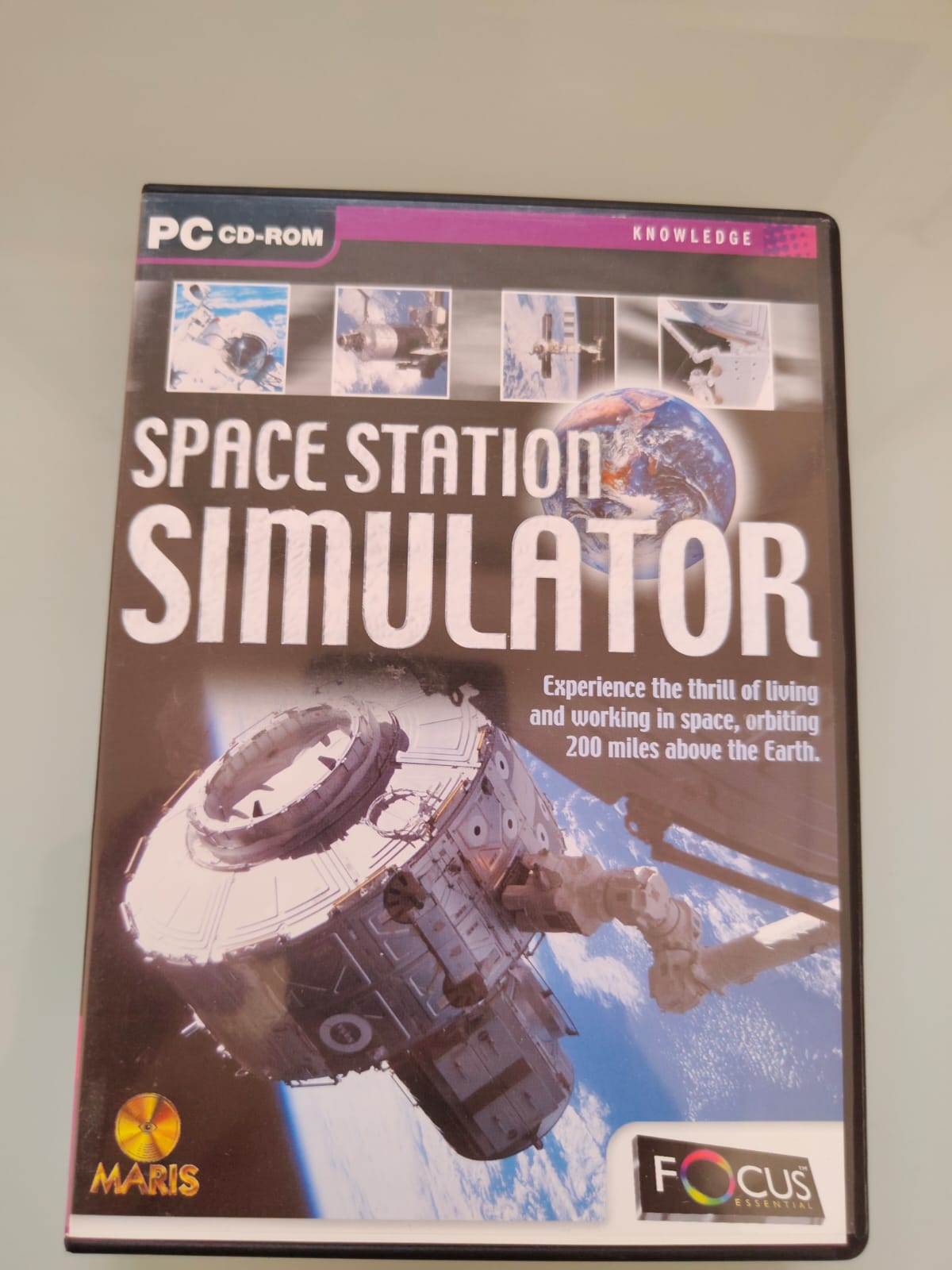 Space Station Simulator PC juego + caja versión UK - Estado excelente