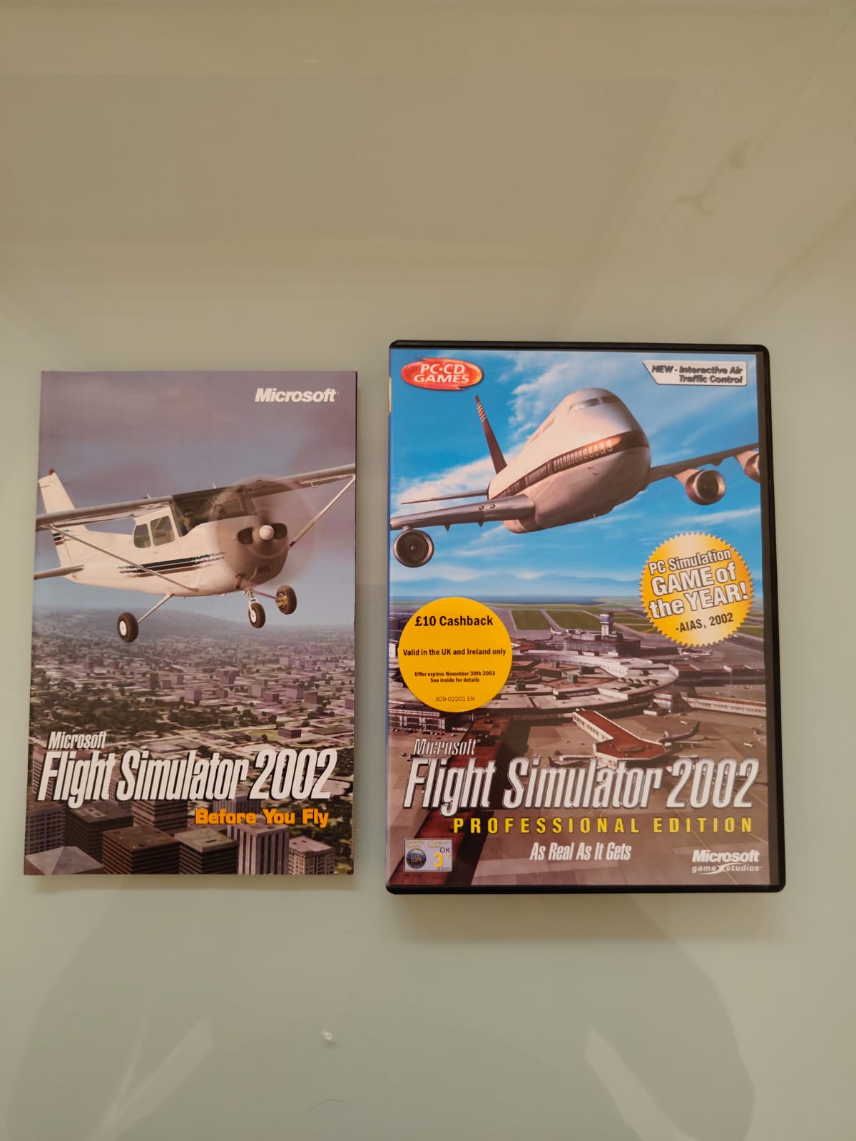 Microsoft Flight Simulator 2002 PC completo versión UK - Estado excelente
