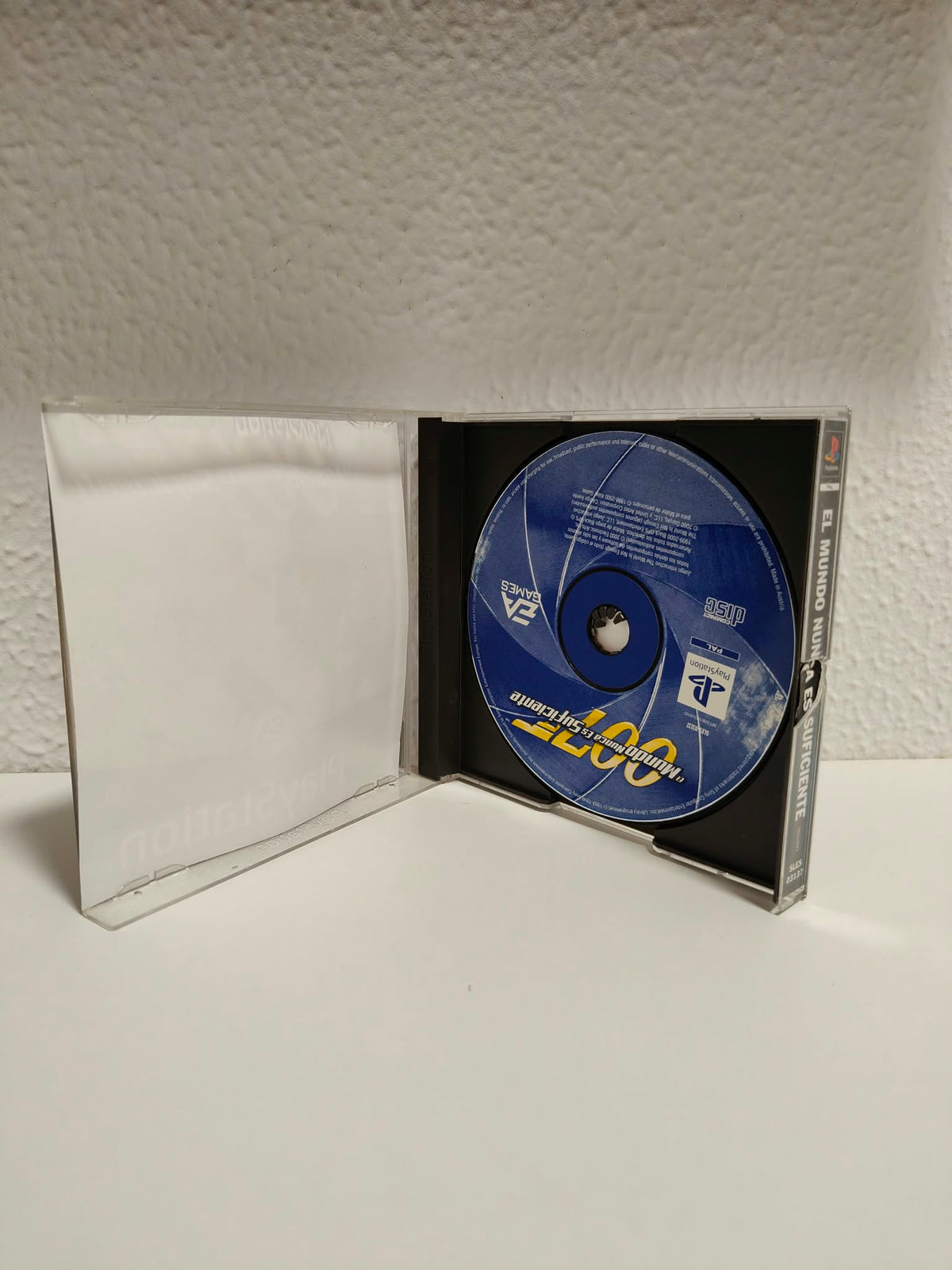 007: El Mundo Nunca Es Suficiente PlayStation 1 juego + caja PAL ESP - Estado básico