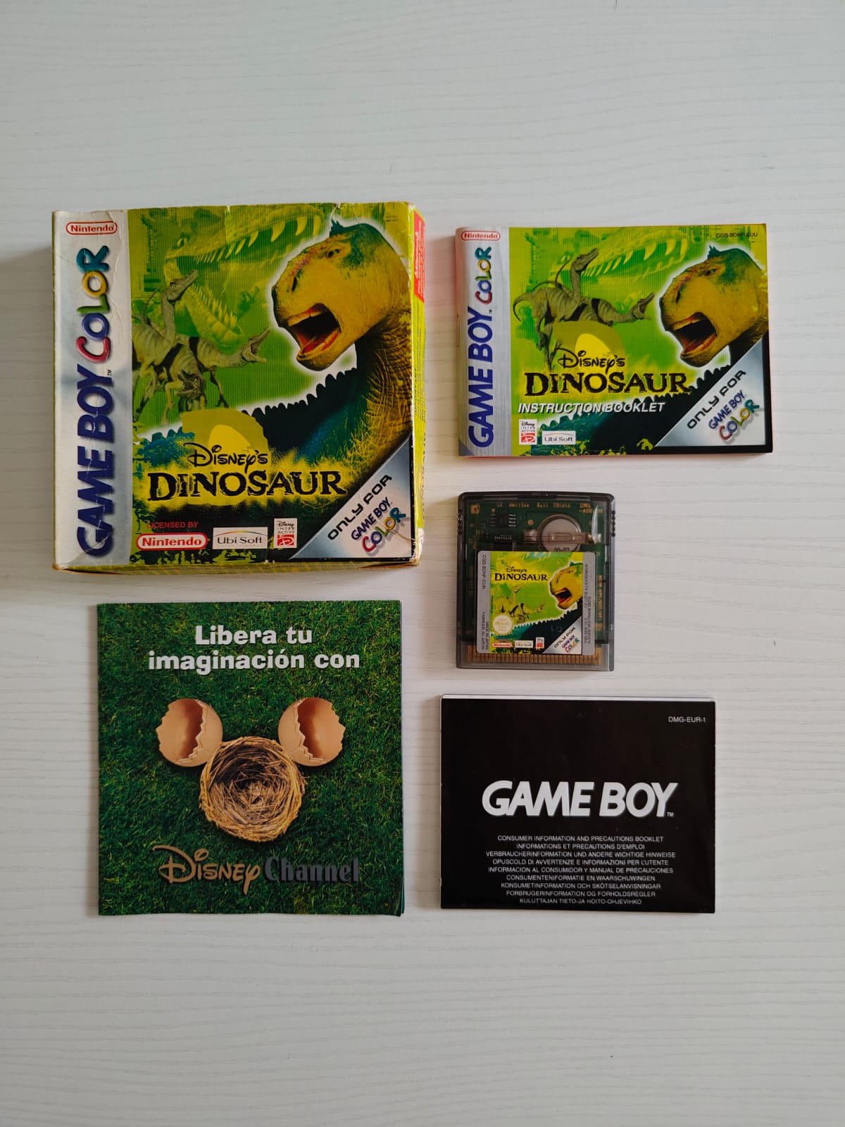 Disney Dinosaur Game Boy Advance completo sin cartón interior PAL EUR - Estado MUY básico