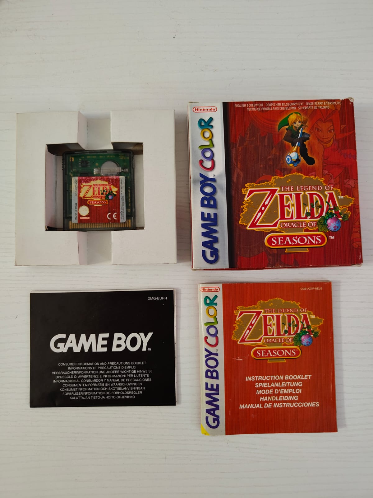 The Legend of Zelda Oracle of Seasons Game Boy Color completo PAL EUR - Estado cuidado