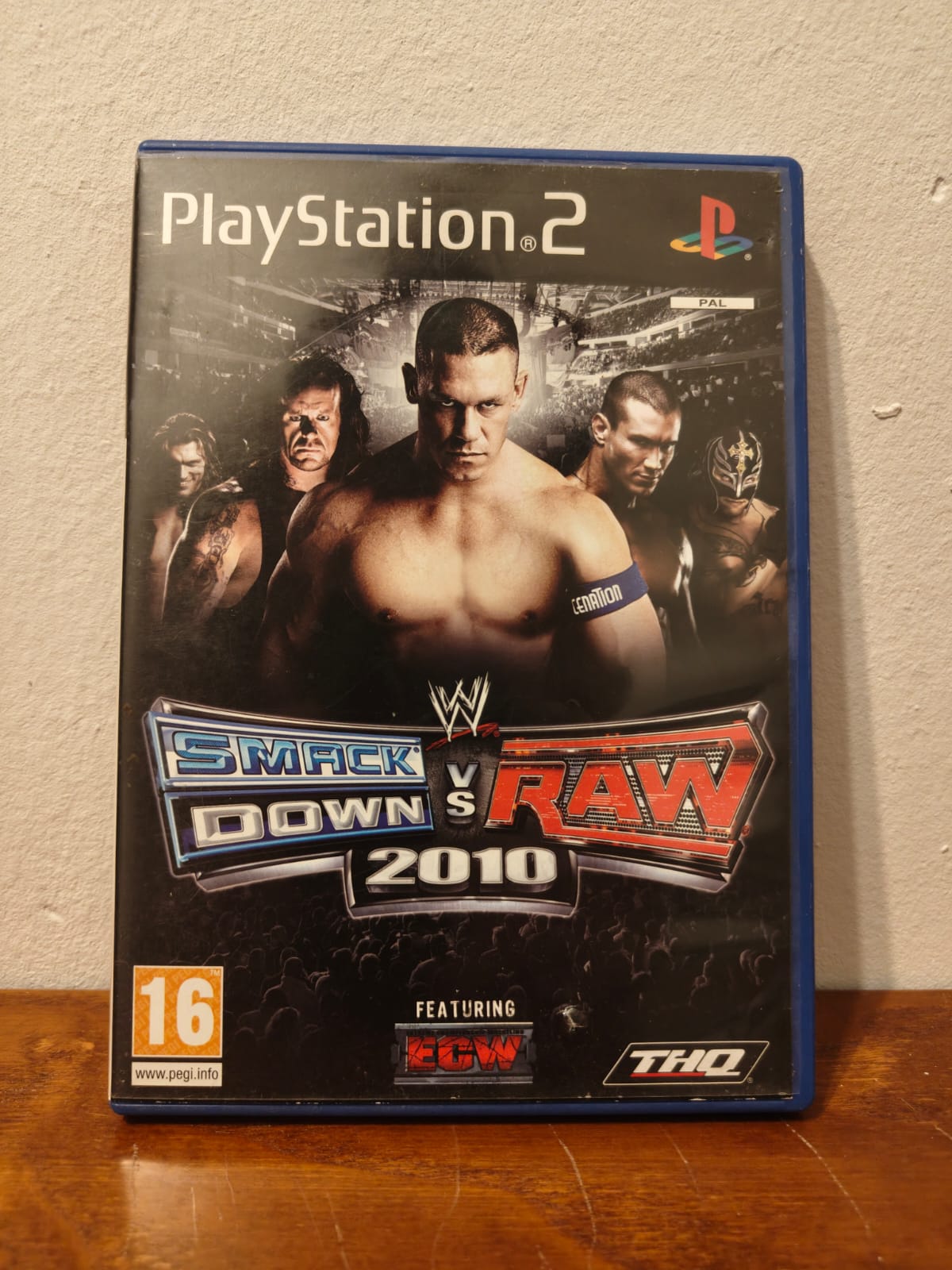 SmackDown vs Raw 2010 PlayStation 2 completo PAL ESP - Estado básico