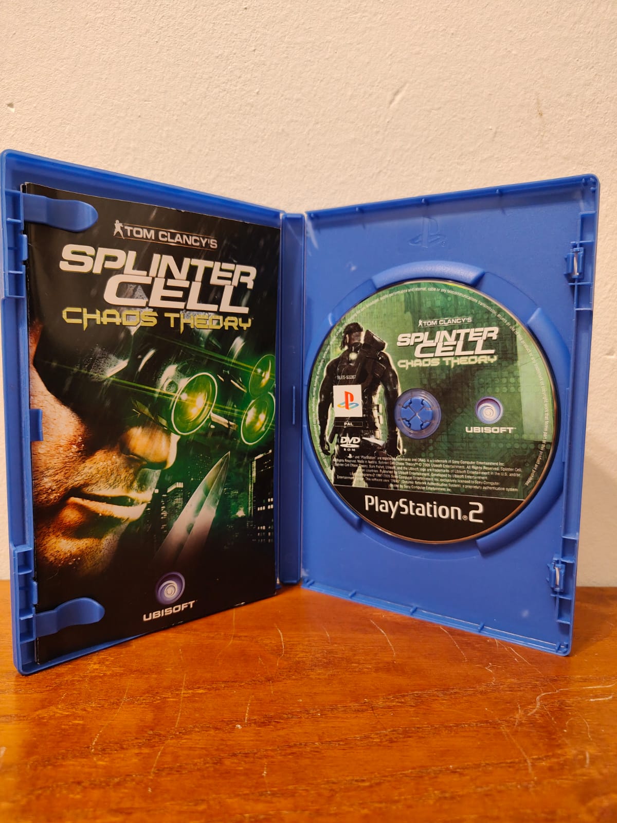 Tom Clancy's Splinter Cell Chaos Theory PlayStation 2 completo PAL ESP - Estado básico
